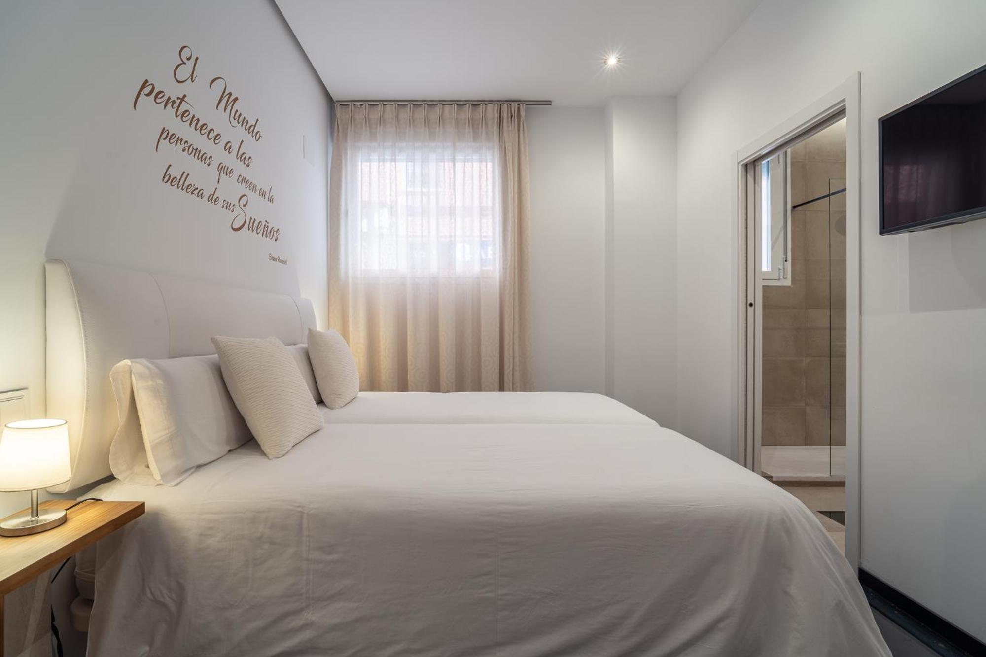 Cmdreams Gold- Apartamentos Turisticos Con Ruinas Romanas En El Centro De Меріда Екстер'єр фото
