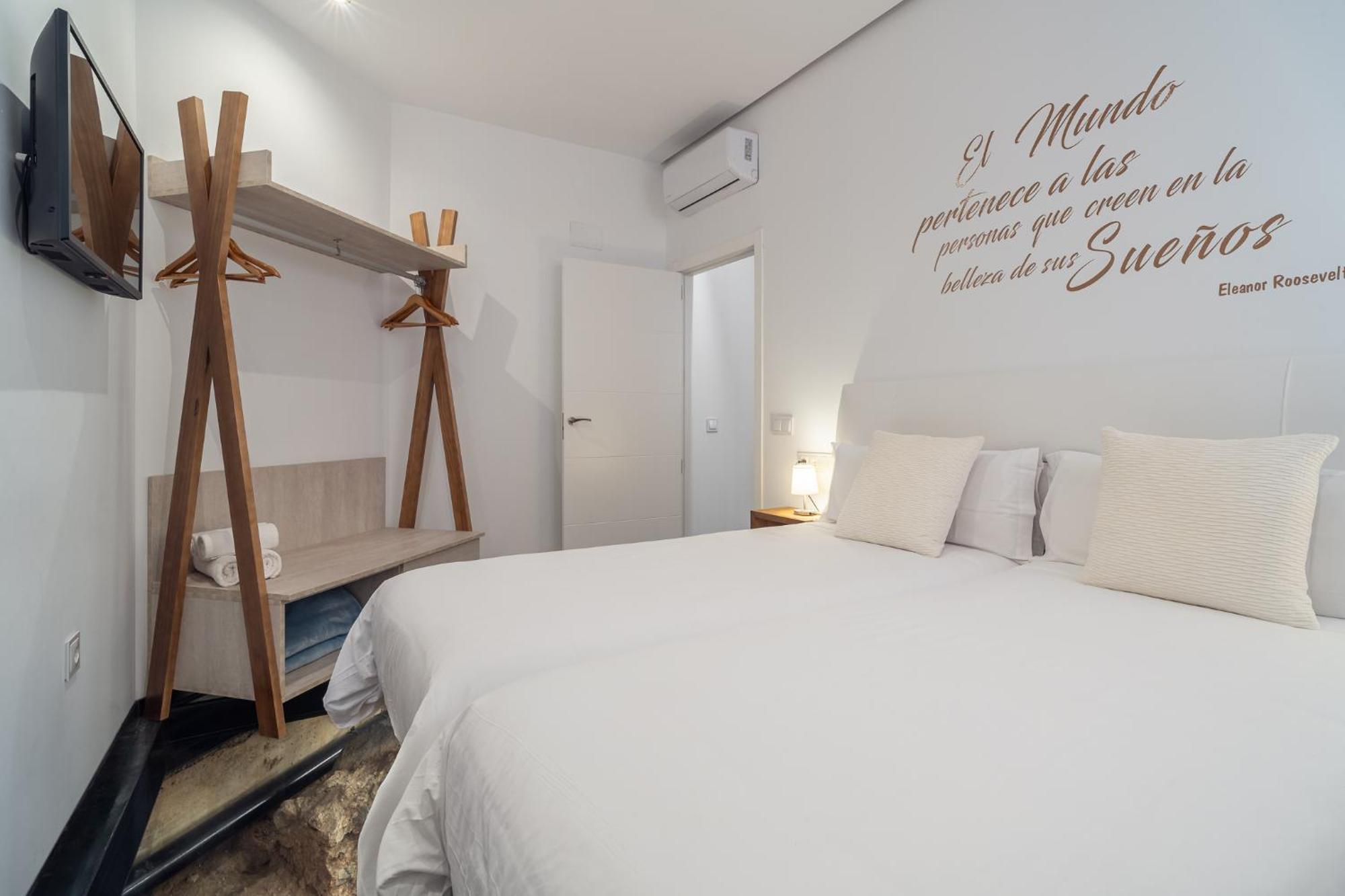 Cmdreams Gold- Apartamentos Turisticos Con Ruinas Romanas En El Centro De Меріда Екстер'єр фото